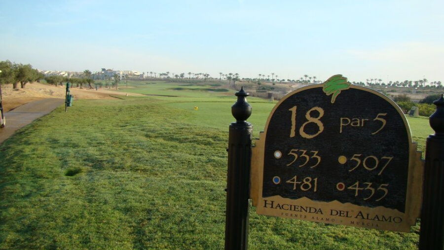 Hacienda del Alamo Golf Resort: #18