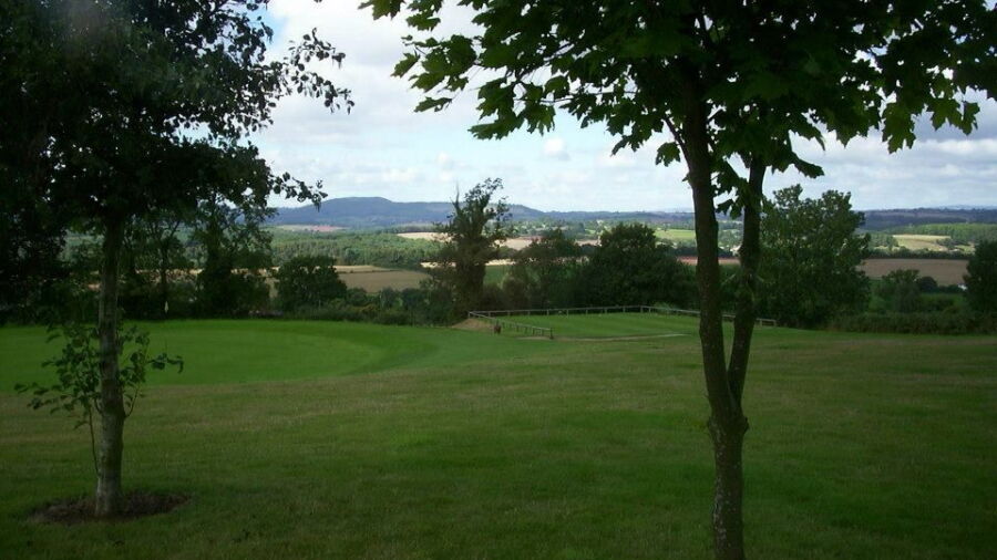 Ombersley GC: #16