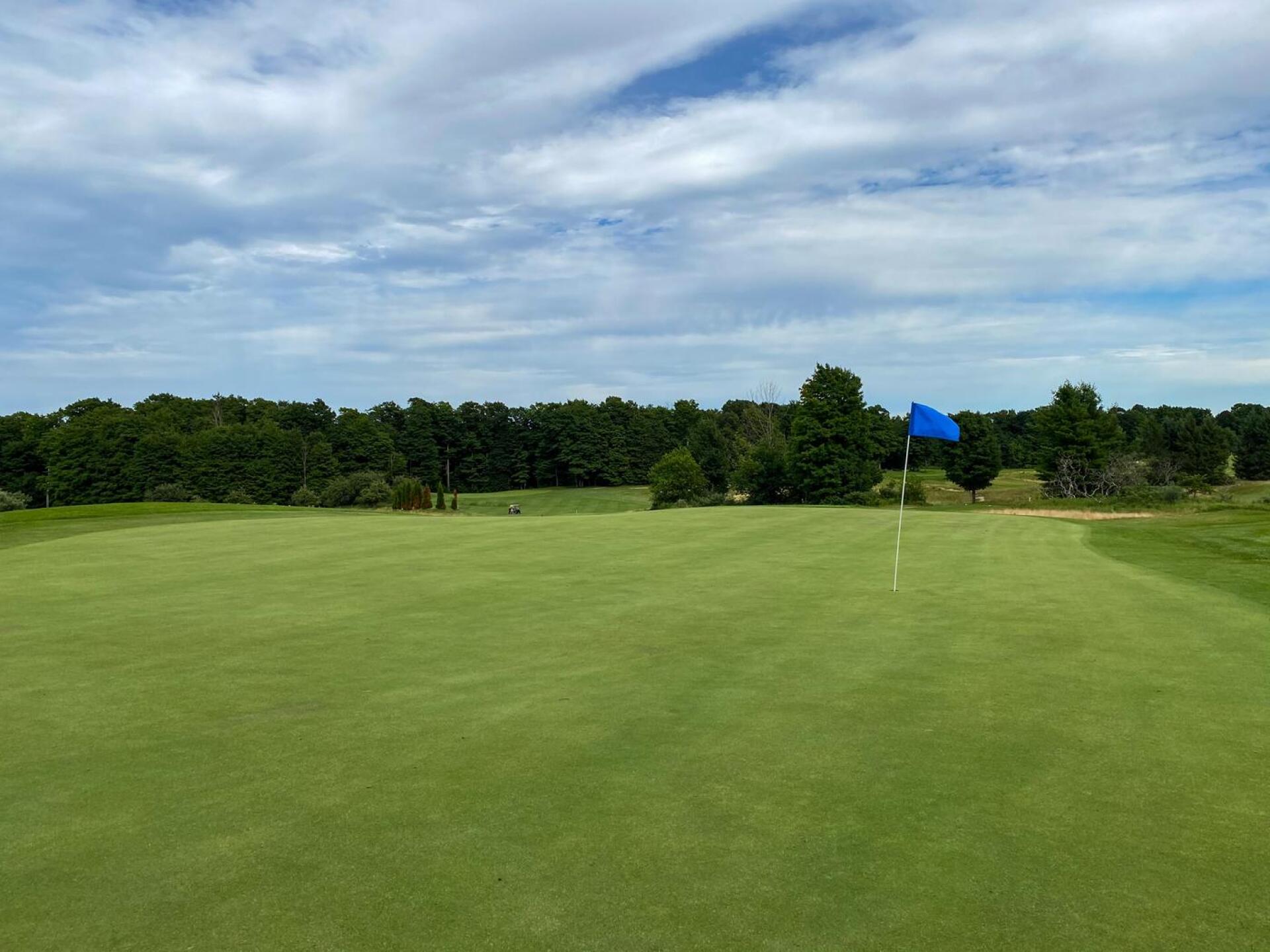 1st Green (Photo submitted by noahjurik on 07/23/2020)