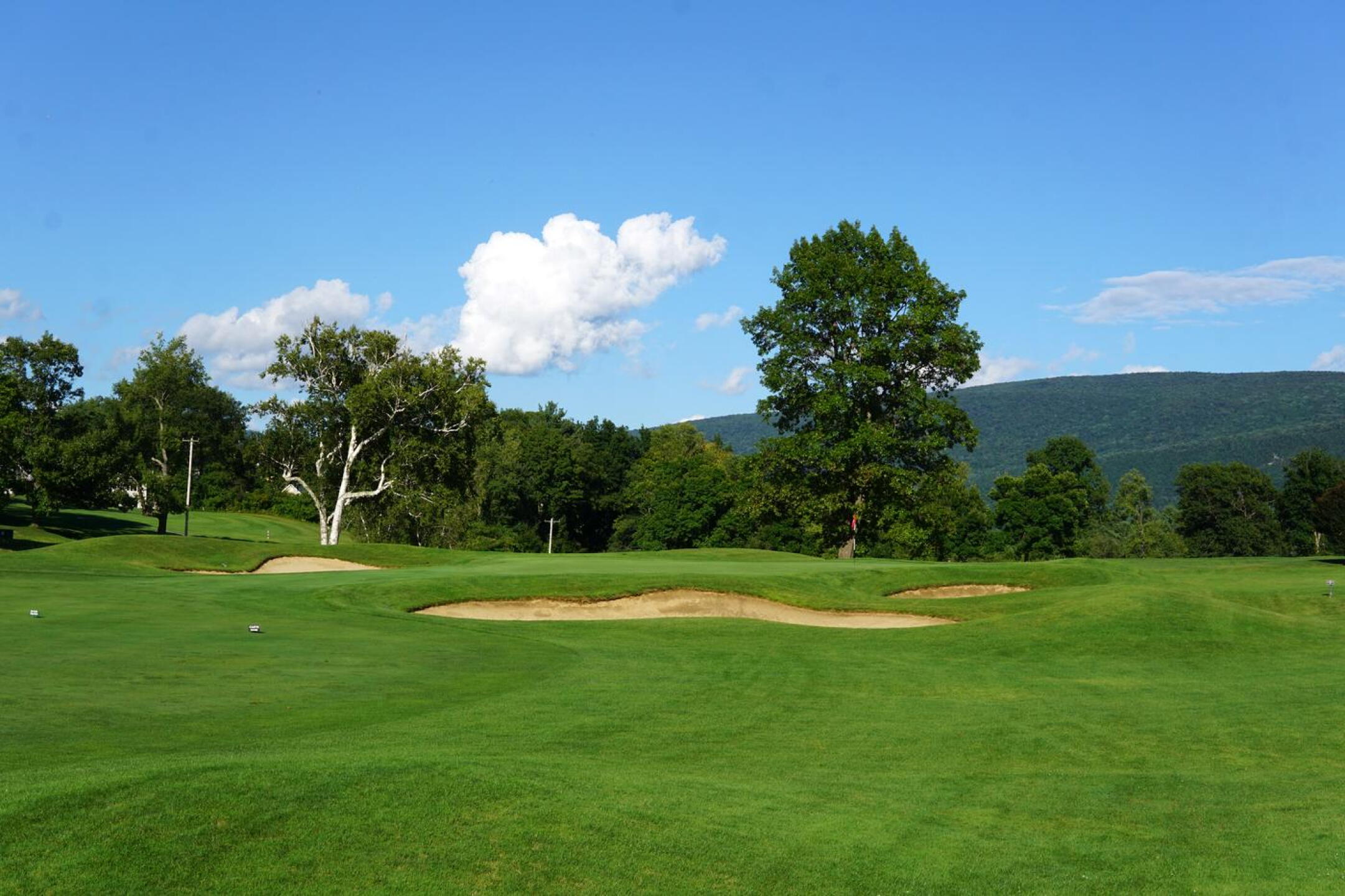 2nd, par-4, 398. Walter Travis’ penchant for high quality bunkering and mounding is clearly evident here. (Photo submitted by AptlyLinked on 08/30/2022)