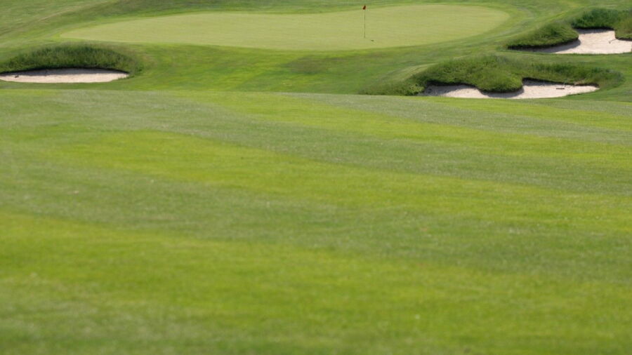  9th green on the Melbourne Course at Brocket Hall