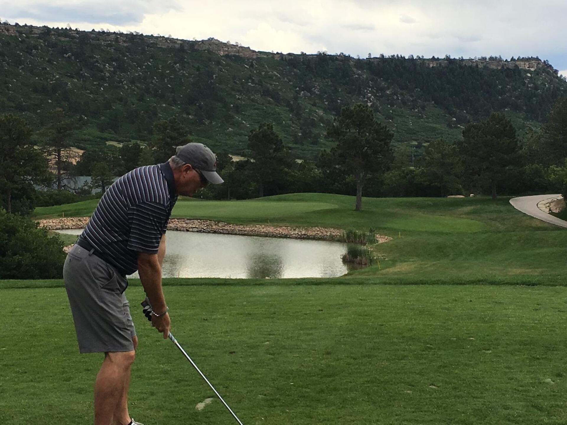 Beautiful Par 3 at Bear Dance Golf. Larkspur, Colorado (Photo submitted by ahalfman37 on 08/14/2017)
