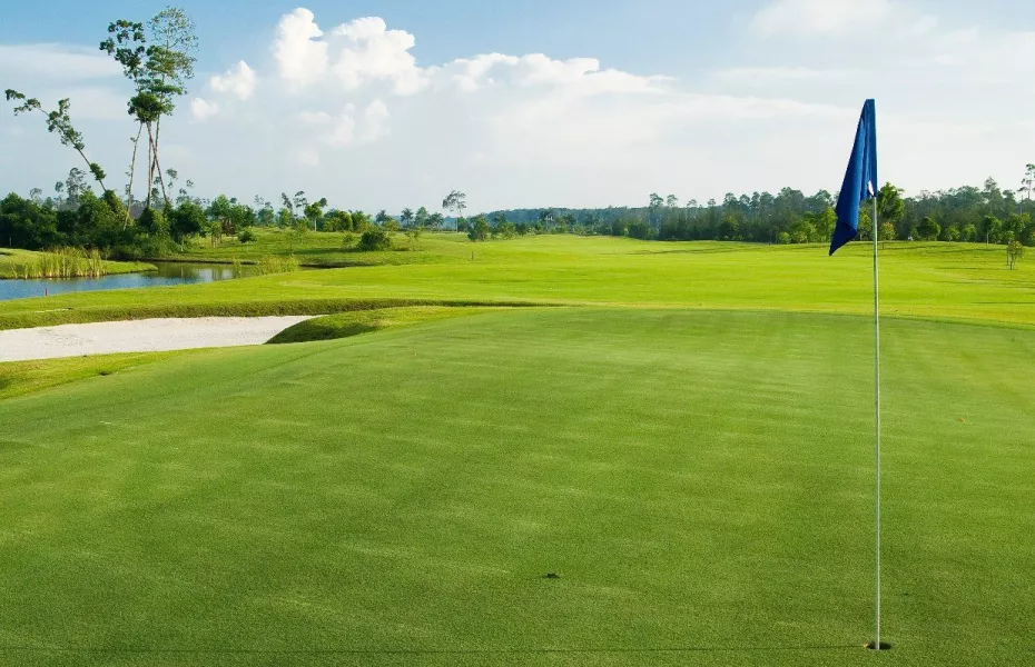 Eastwood Valley Golf & Country Club