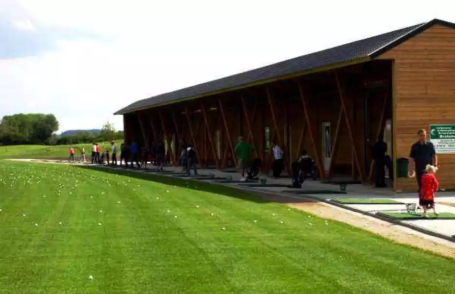Schloss Krugsdorf GC: driving range