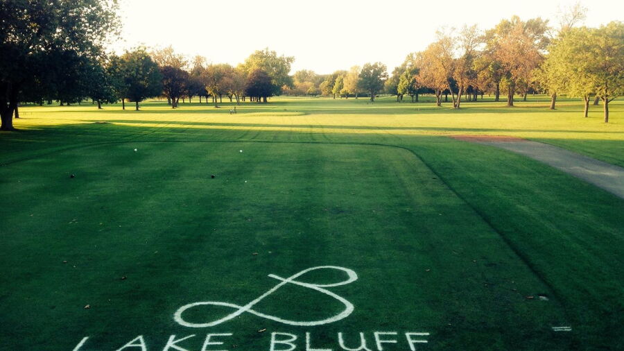 Lake Bluff GC: #1