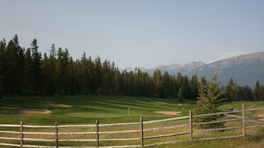 Jasper Park Lodge Golf Course - No. 2 fence