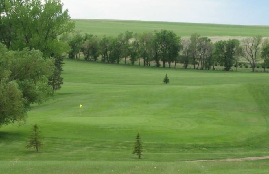 Hettinger Country Club in Hettinger, North Dakota, USA GolfPass