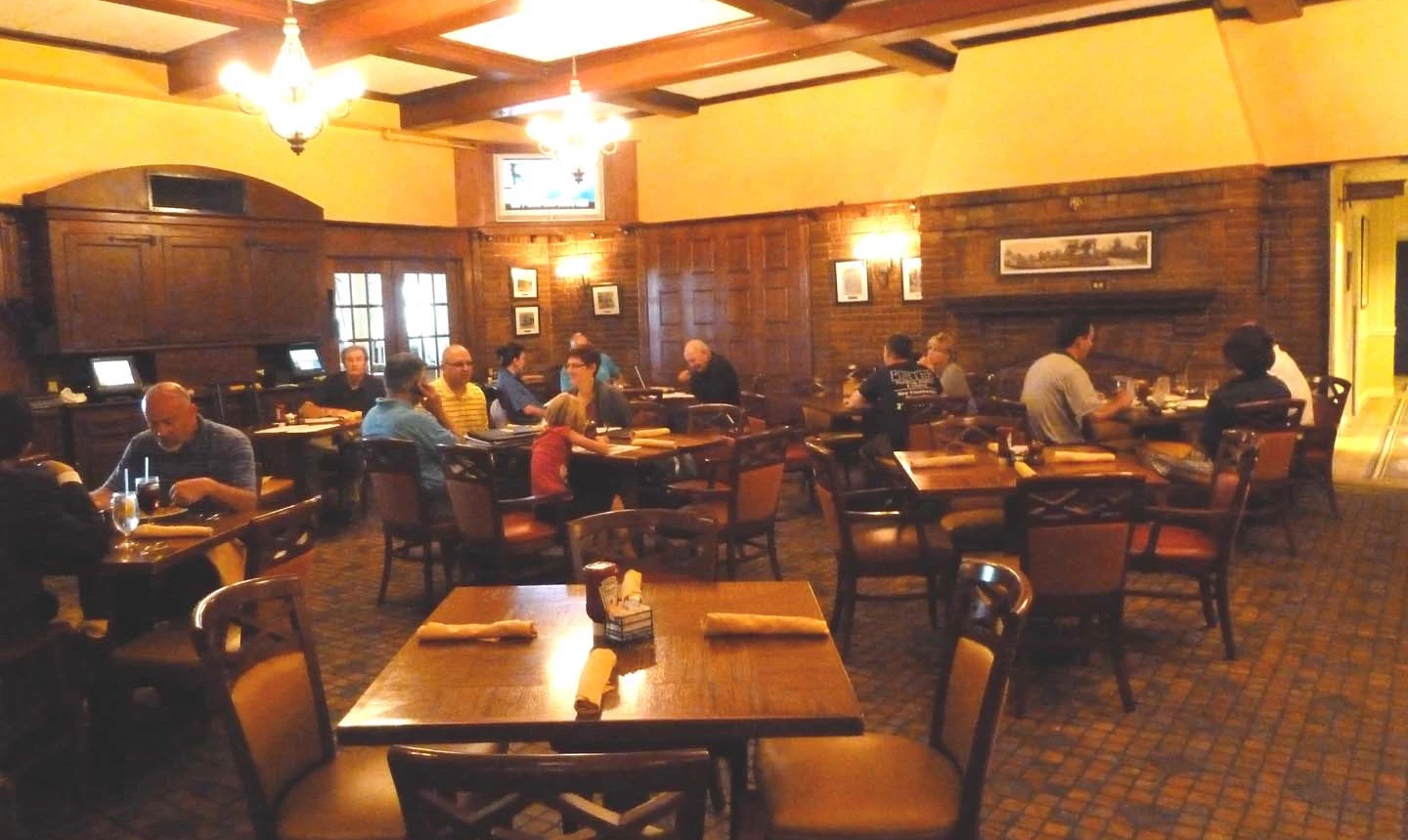 Seaview resort - grill room