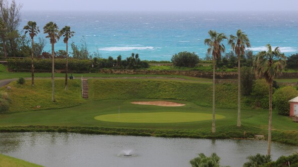 Fairmont Southampton Golf Course - ocean views