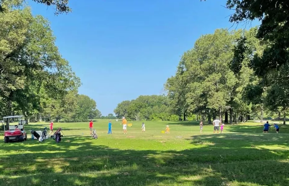 Oak Hills CC: Driving range