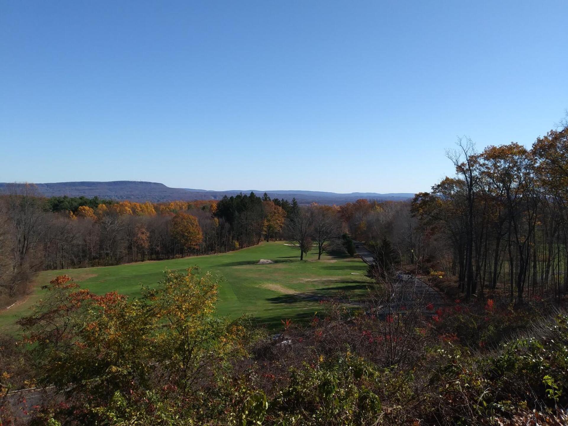 From the tee at the magnificent 5th. (Photo submitted by AptlyLinked on 11/03/2019)