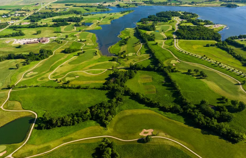 Mozingo Lake Recreation: Aerial