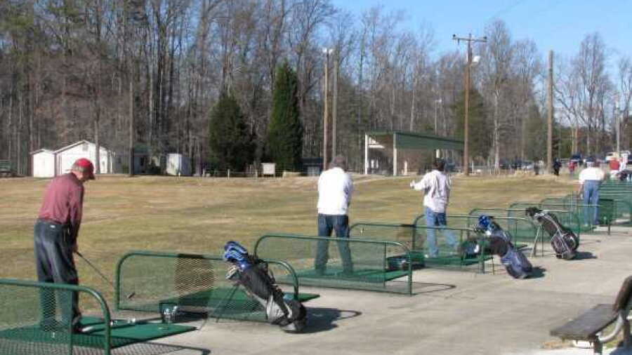 Bur-Mil Park GC: Driving range
