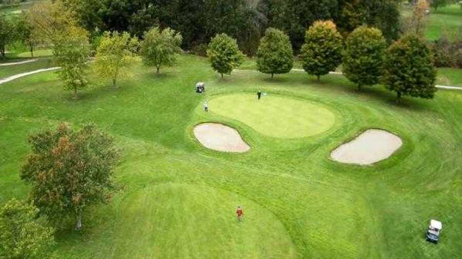 Pelham Hills GCC: 6th green