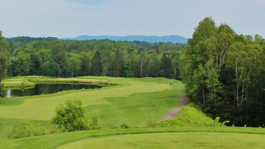 La Bete golf course at Gray Rocks resort - 4th