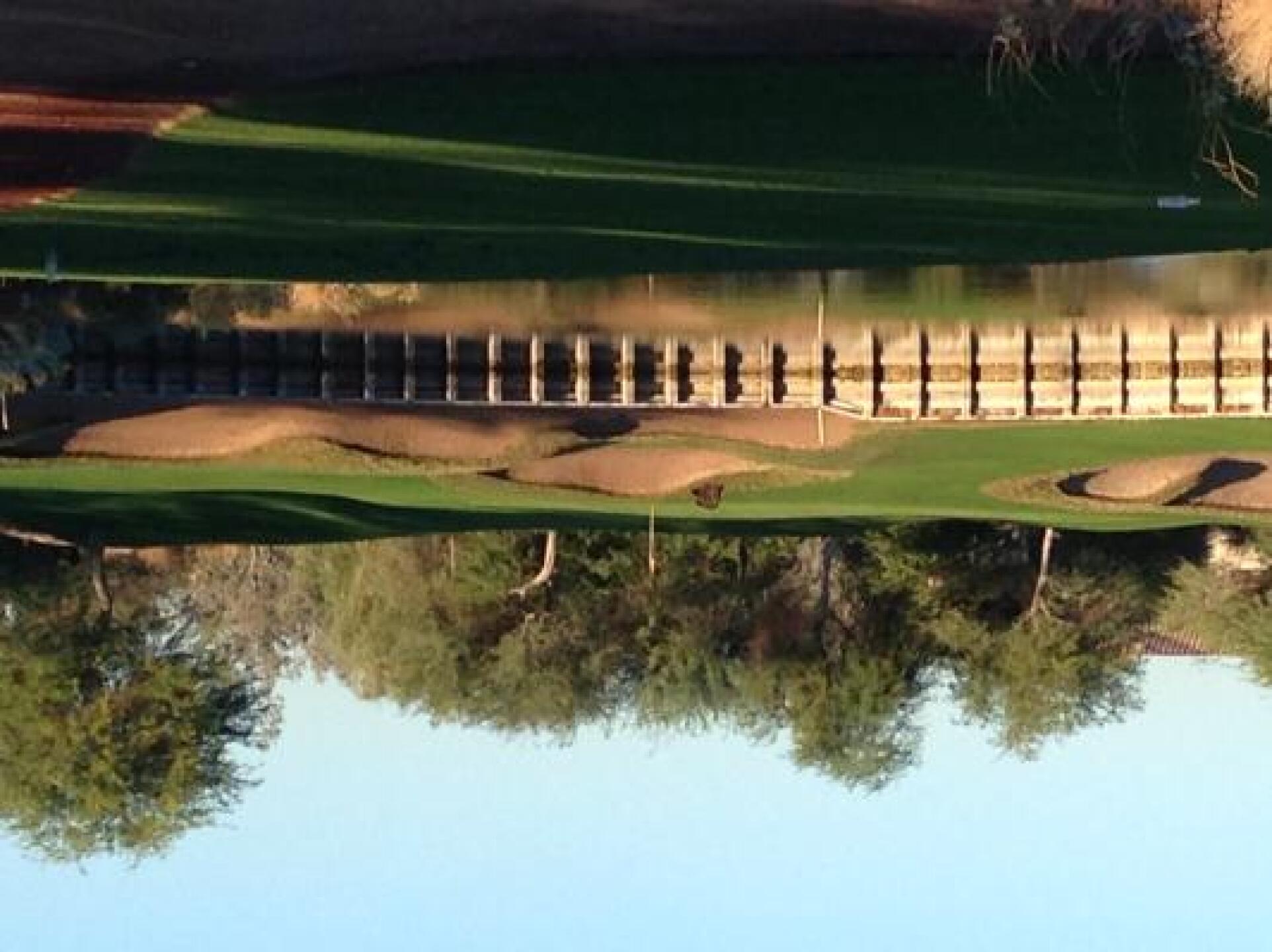Par 3 over water (Photo submitted by u000008047654 on 11/14/2013)