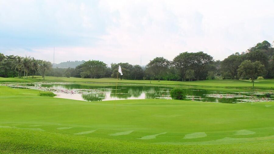 Indah Puri Golf Resort