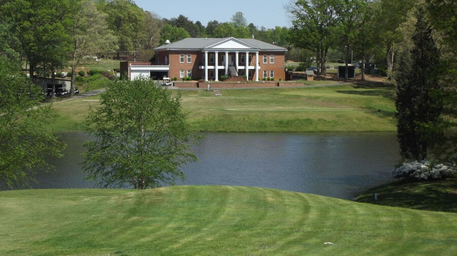 Roxboro CC: Clubhouse