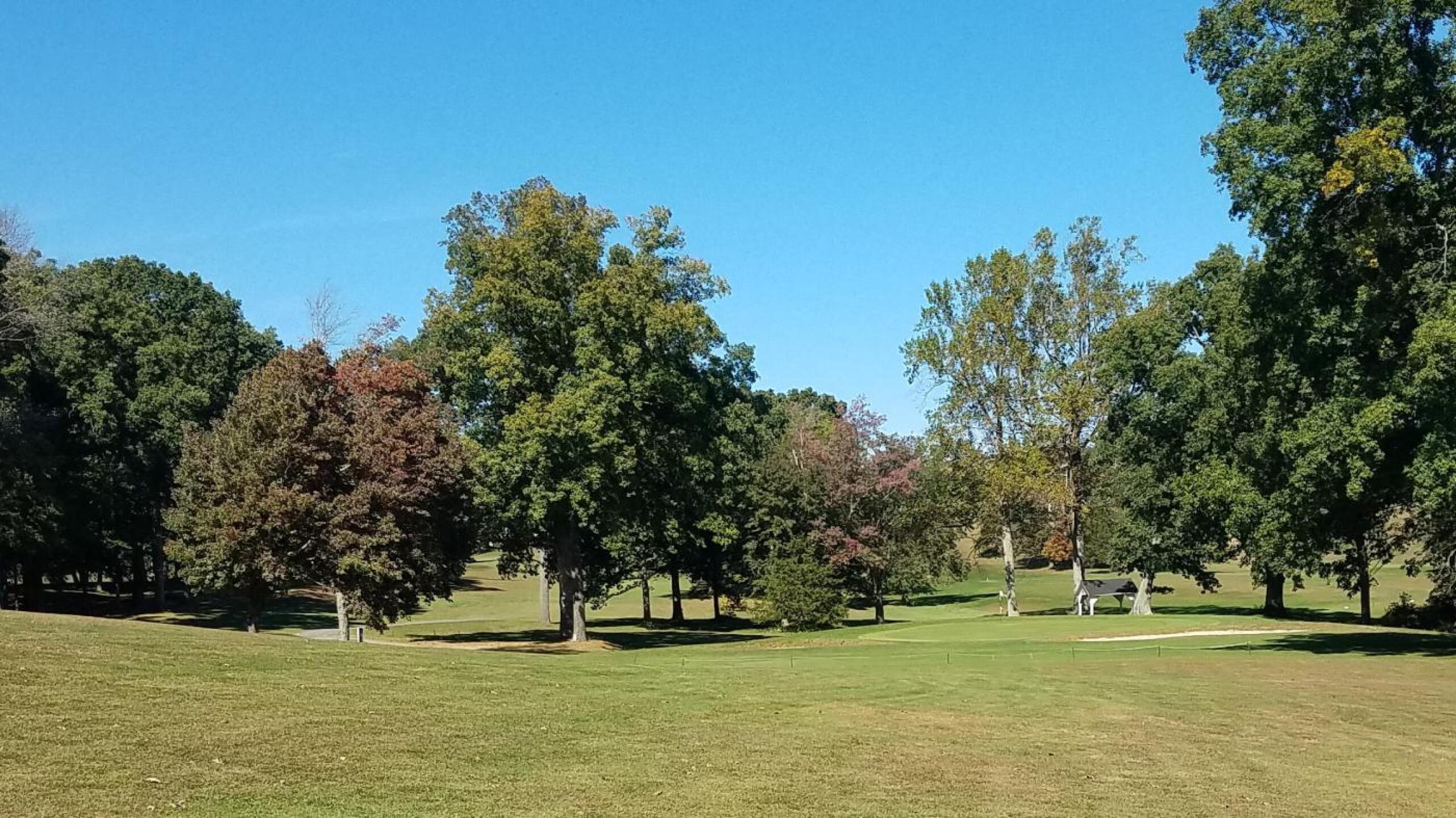 View down to green 8. (Photo submitted by AptlyLinked on 09/29/2019)
