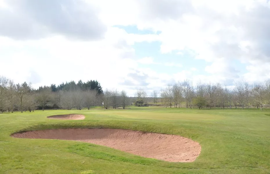 Naunton Downs GC: #16