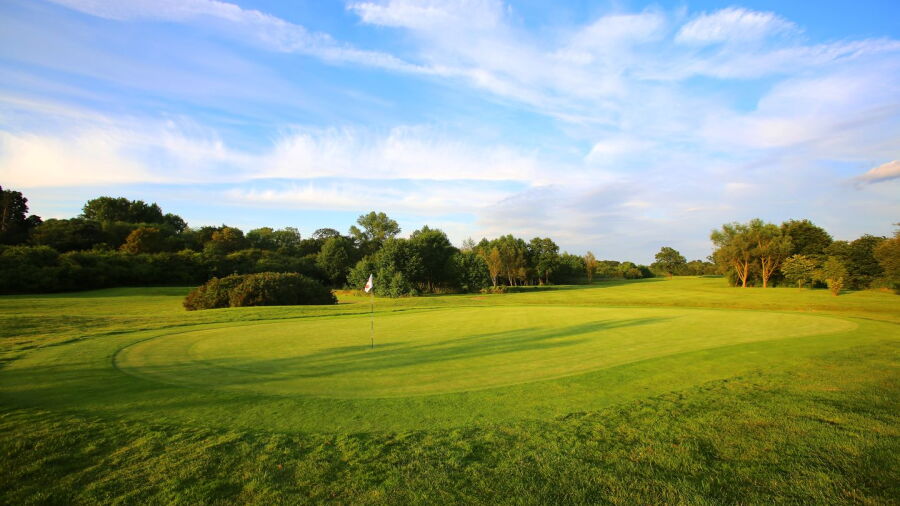 Hampton nine at Stonebridge: #3