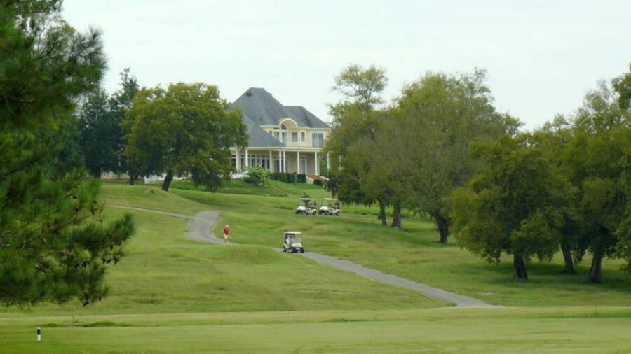 Fayetteville GCC: Clubhouse