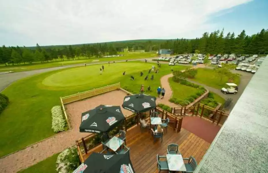 Club de golf Fort Prevel: Clubhouse