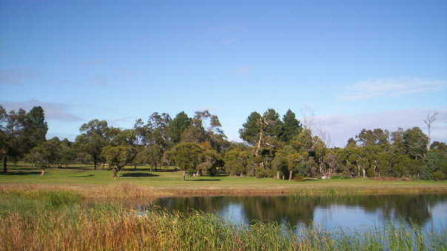 Chequers GC