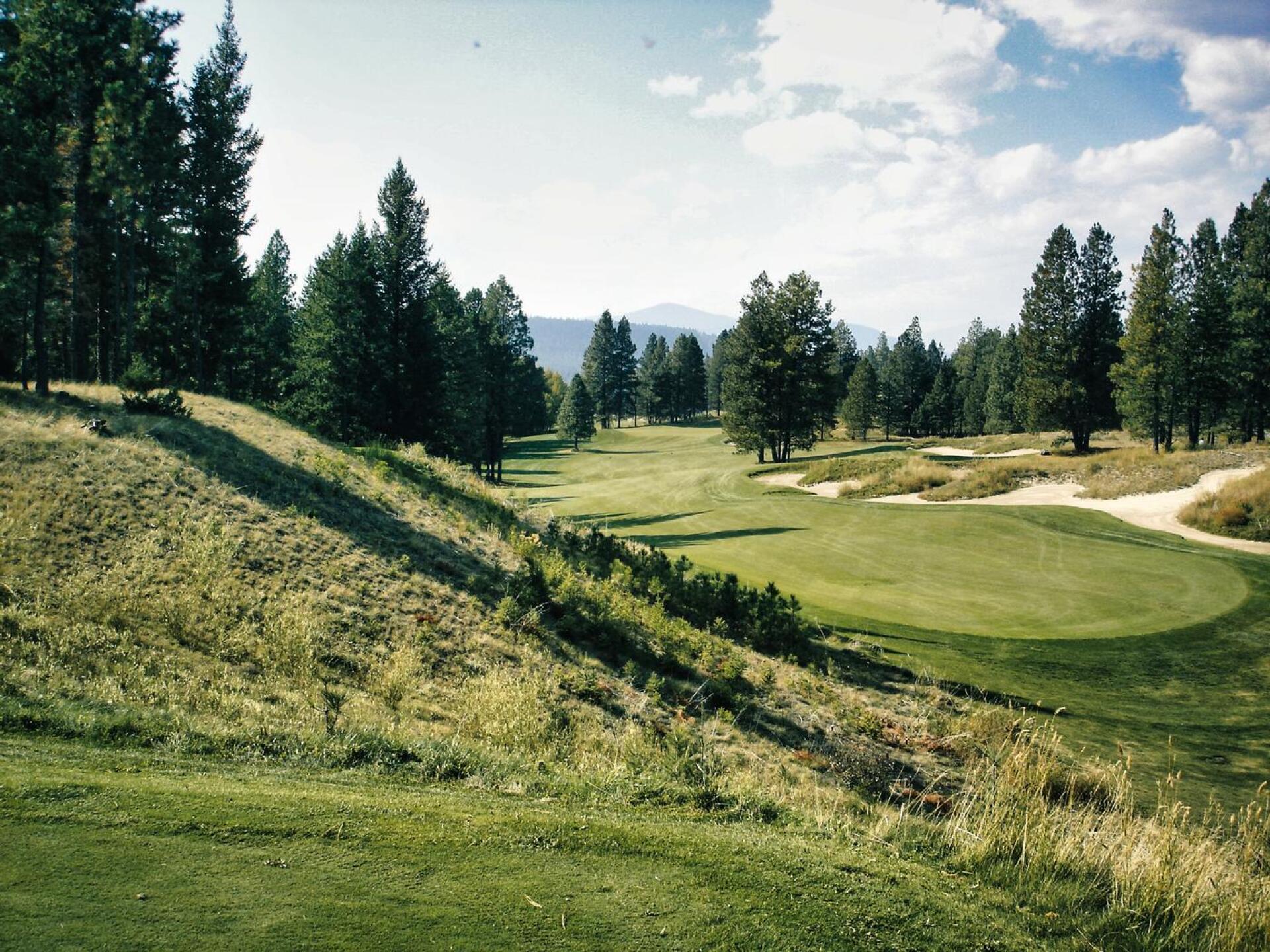 Shadow Mountain GC, Hole 7, Par 4, 333 yds (Photo submitted by DYakimec on 10/27/2023)