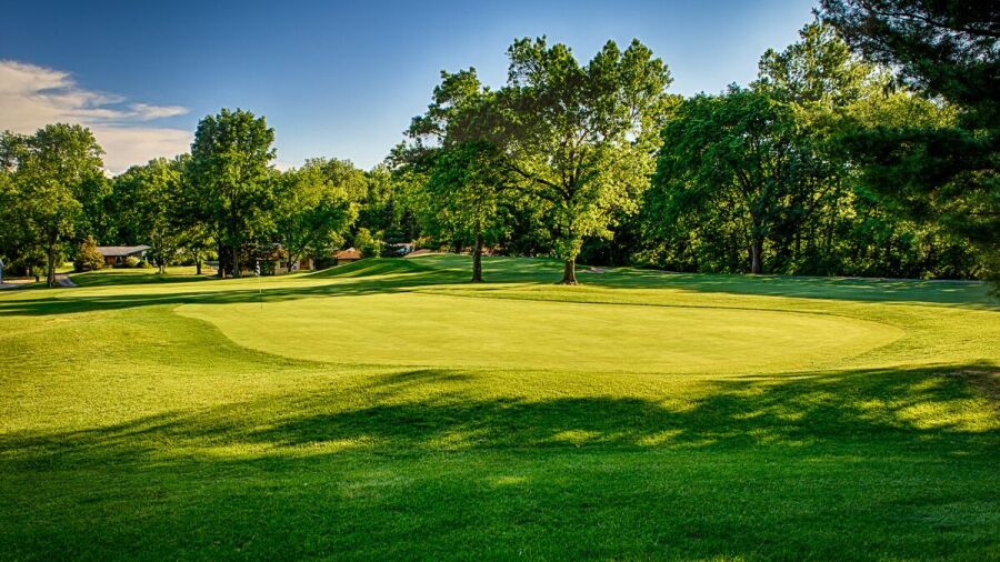 Four Seasons CC: #4
