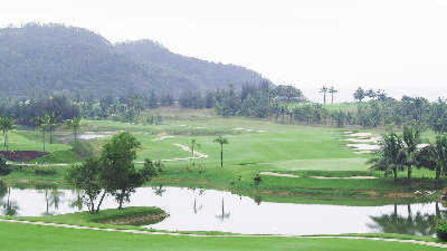 Three Pines CC