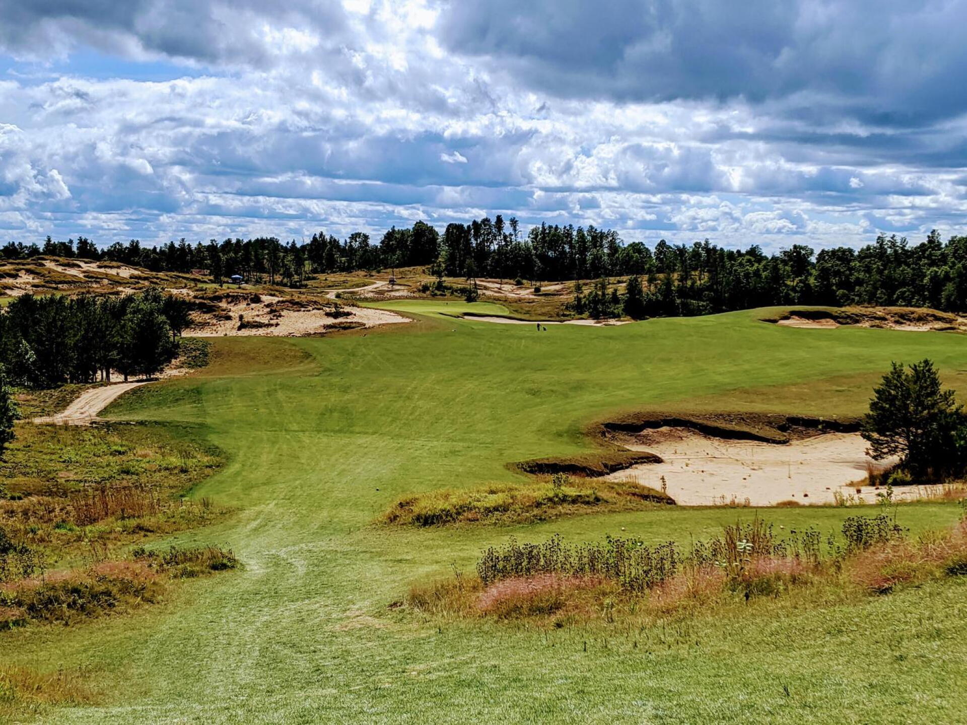Hole 5 - an incredible view and an incredible hole (Photo submitted by GolferJake78 on 09/02/2020)