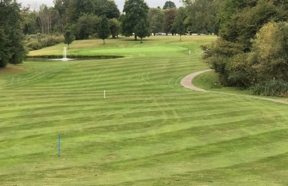 Village Green GC