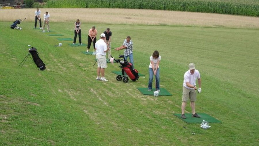 Leonhardshaun GC: driving range