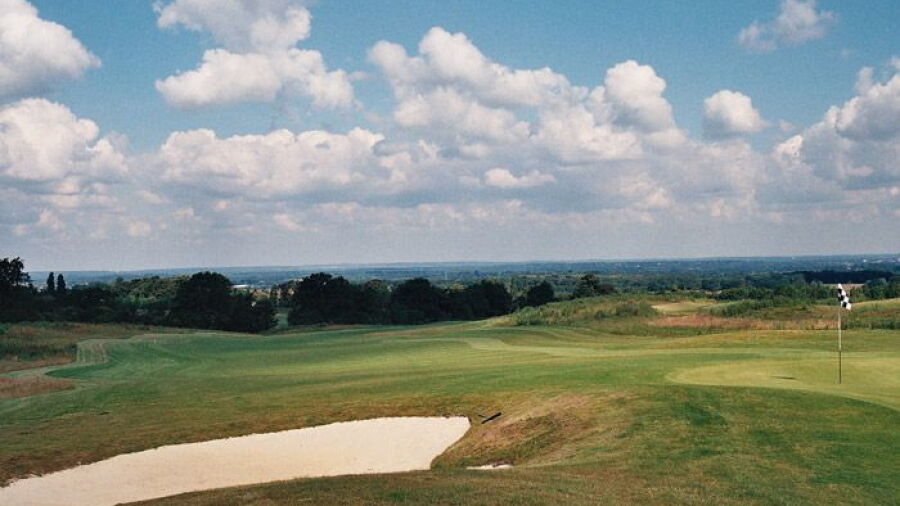 Greenside bunker at Clandon Golf