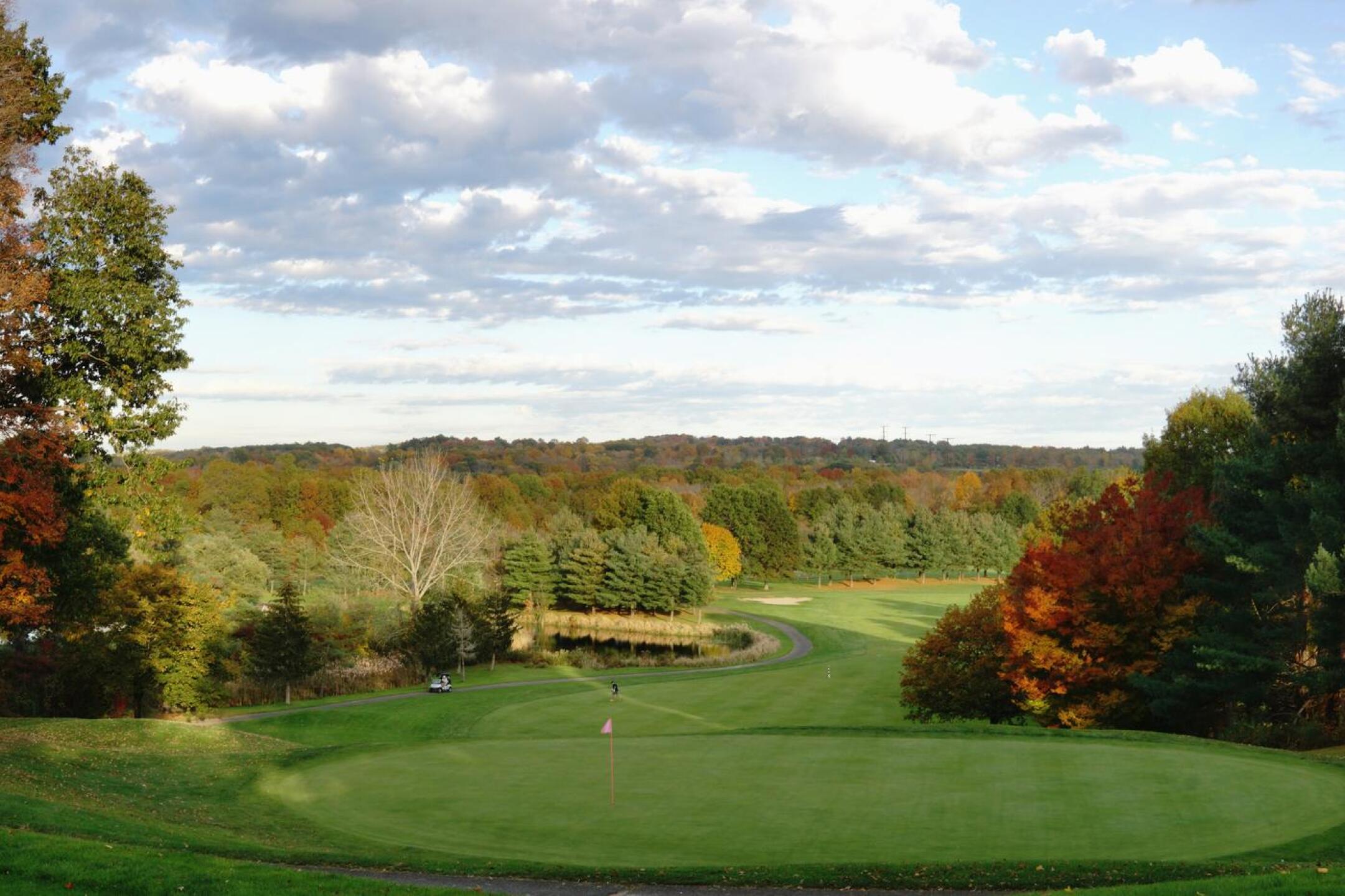 The closing eighteenth: as aesthetically pleasing as it is difficult. (Photo submitted by AptlyLinked on 10/24/2023)