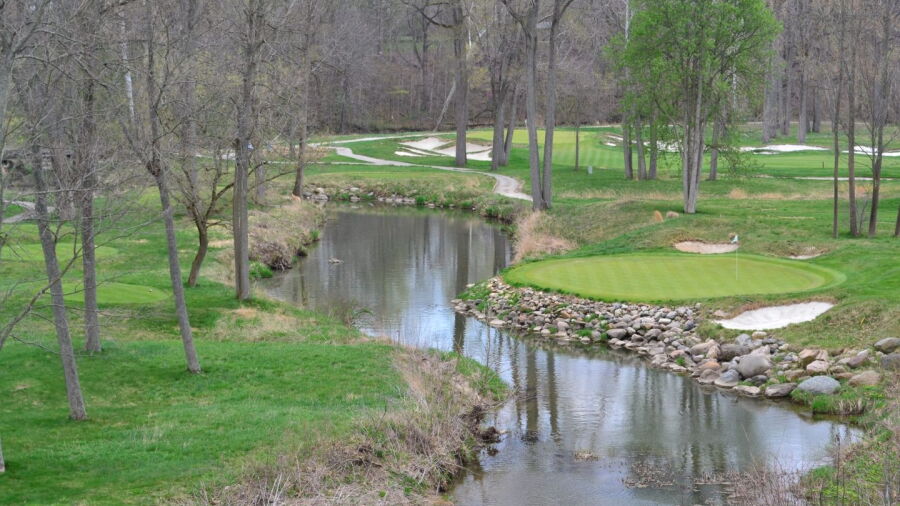 Wolf Run GC: #16