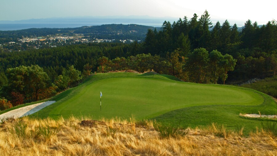 Bear Mountain Resort - Mountain Course - 14th