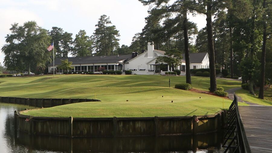 Brook Valley CC: Clubhouse