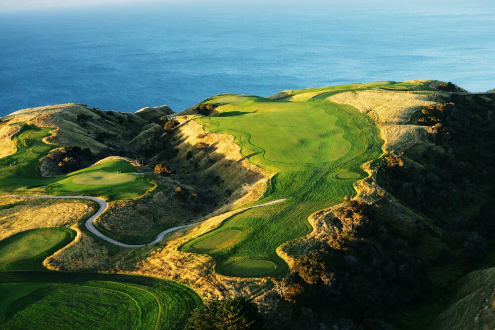 50 Beautiful Golf Courses In The World You Can Play