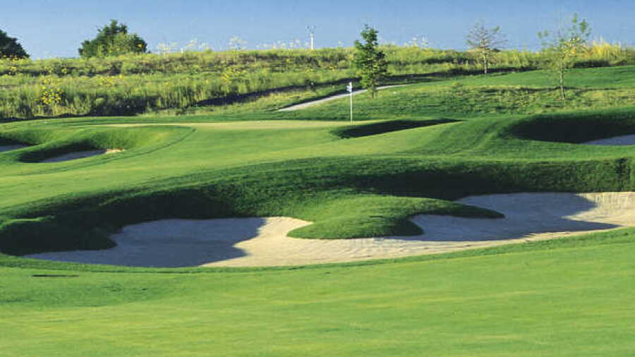 Nicklaus GC At LionsGate