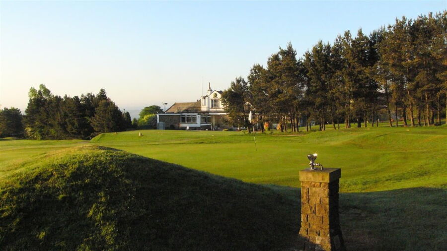 West End GC: Clubhouse