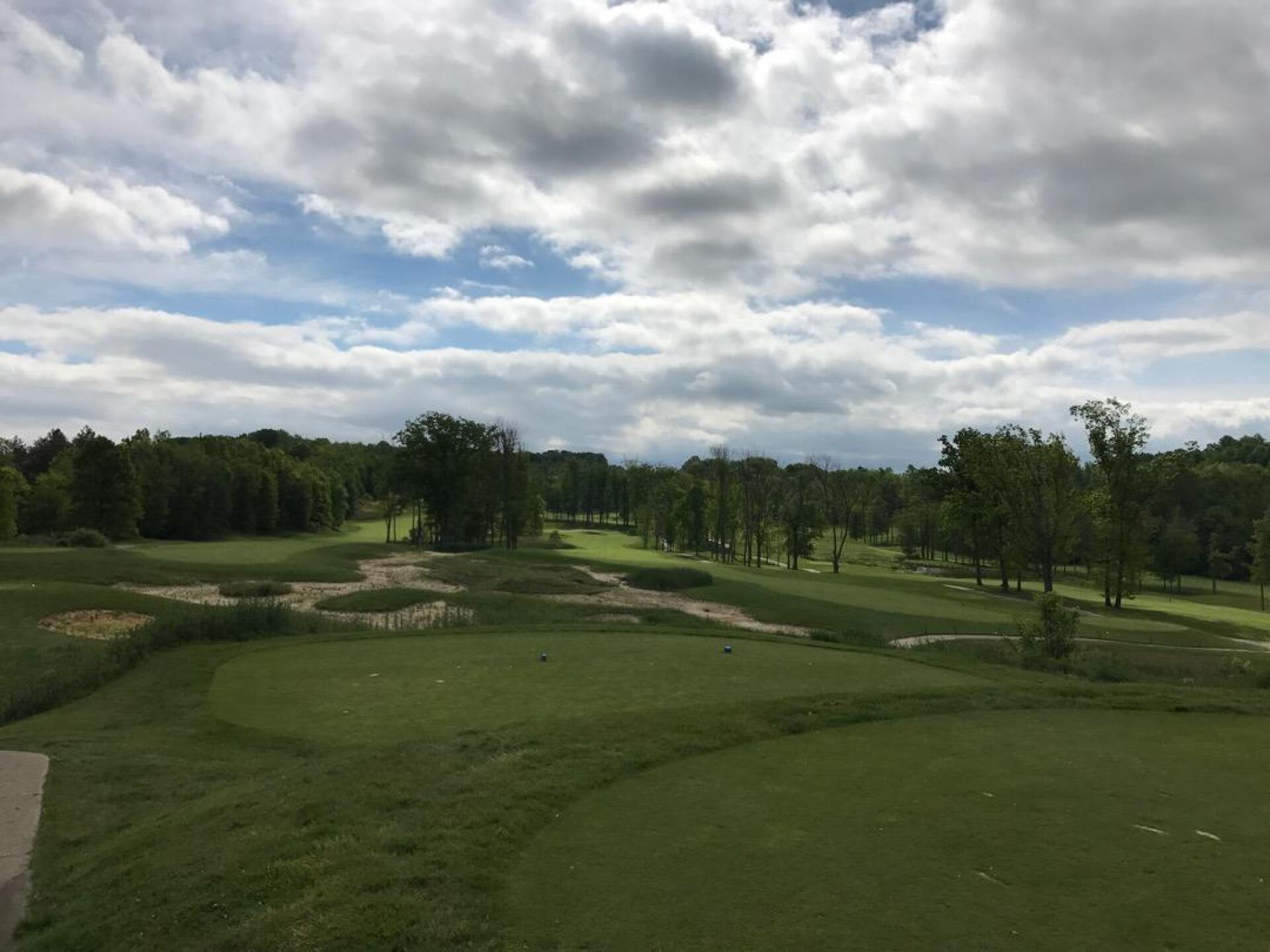 From #1 teebox, par five down the left and the par 4 #10 on the right. (Photo submitted by carolinadad on 06/07/2017)