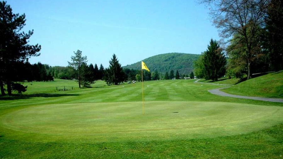 Oakland GC: #12