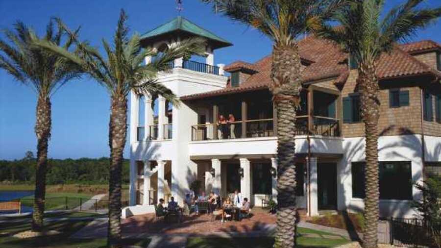 Palencia C: clubhouse
