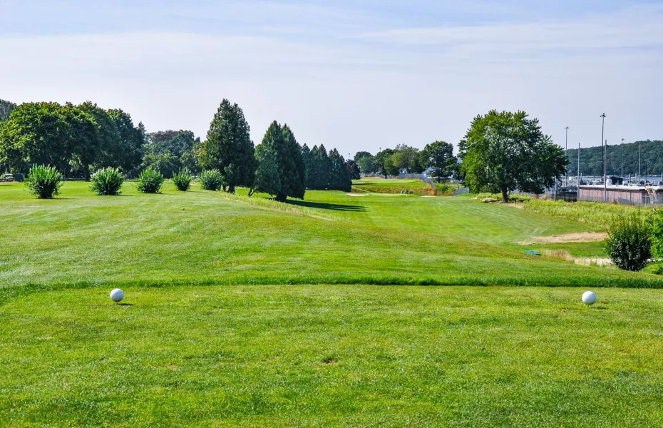 Goose Run GC at Naval Submarine Base