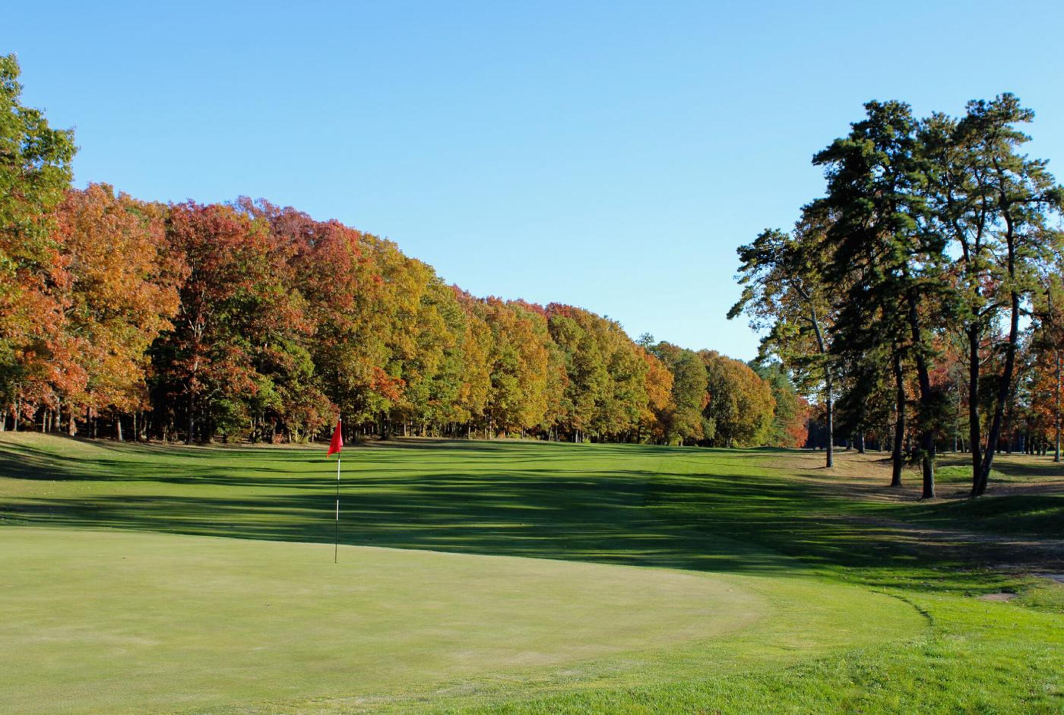 Fifteen: This 506-yard par-5, still unchanged after the changes, remains a classic golf hole. (Photo submitted by AptlyLinked on 10/22/2024)