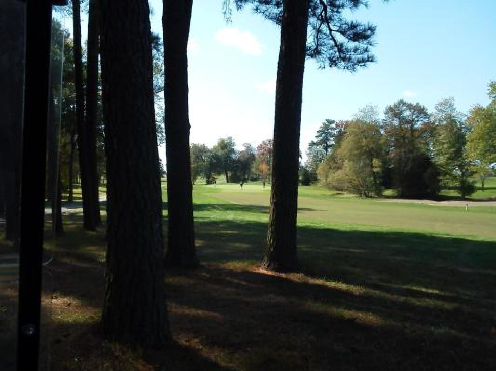 First Hole (Photo submitted by OtterMan on 10/27/2013)