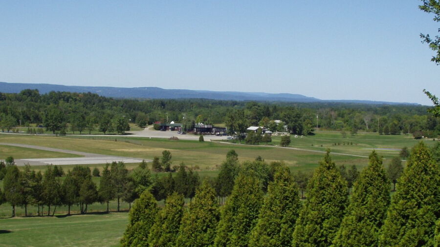 Meadowgreens GC