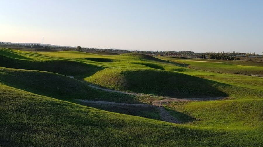 Twin Chapels Golf Resort